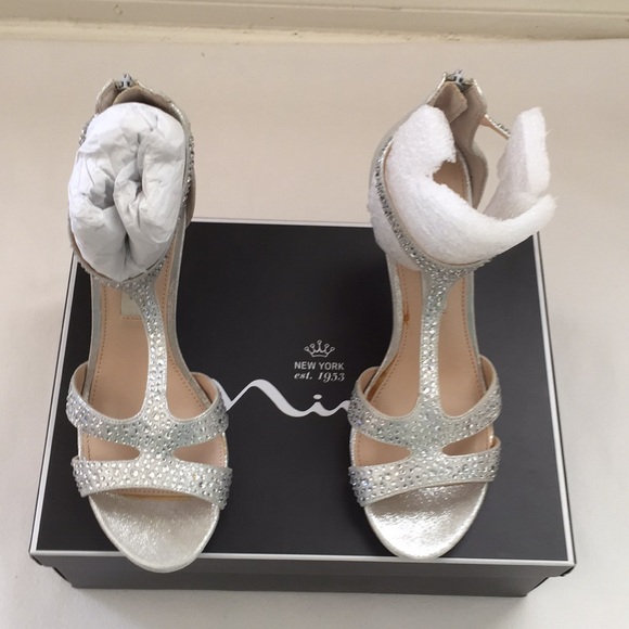 Shoes - Nina Women’s Brietta Sandals Size 5.5M